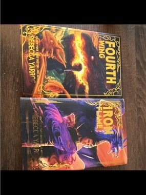 Acrylipics limited edition Fourth Wing and Iron flame with special artwork